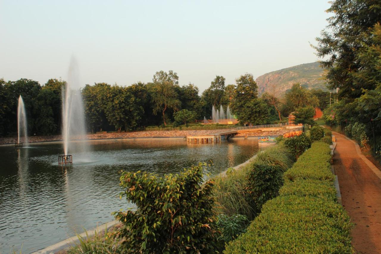 Pandu Pokhar Eco Adventure Resort Rajgir Exterior photo